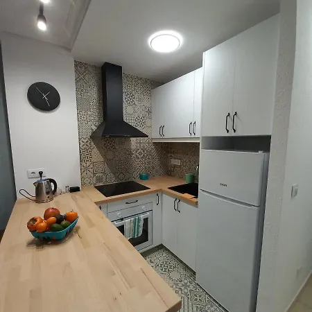 Апартаменты Edificio Alameda Торевьиа